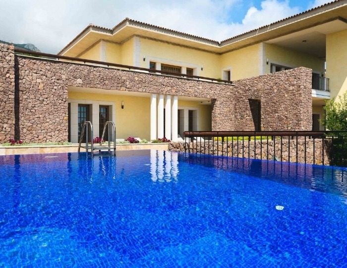 Отель Крымский Бриз Hotel & Villas
