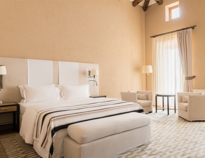 ДЕЛЮКС - Отель Крымский Бриз Hotel & Villas