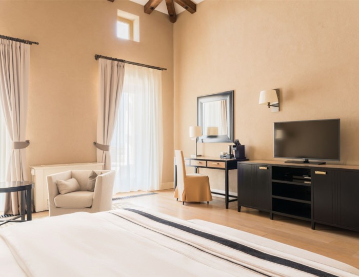 ДЕЛЮКС - Отель Крымский Бриз Hotel & Villas