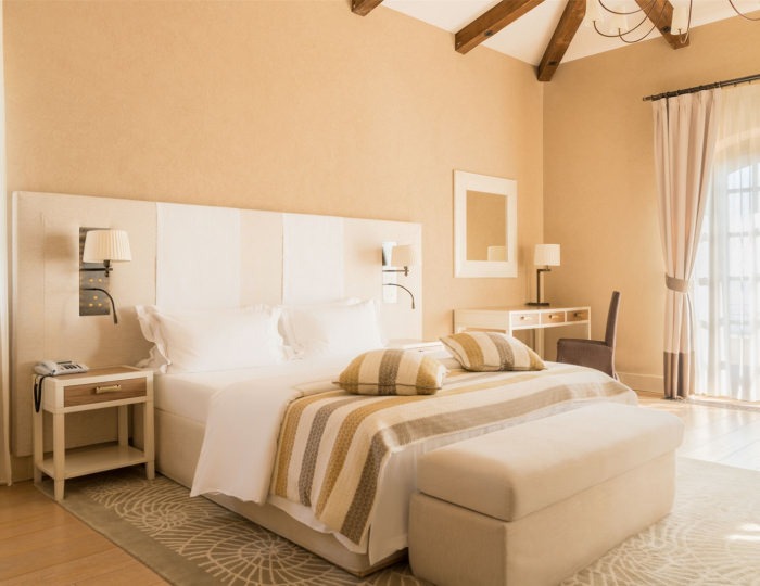 СЕМЕЙНЫЙ ЛЮКС - Отель Крымский Бриз Hotel & Villas
