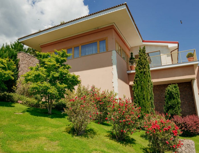 Отель Крымский Бриз Hotel & Villas