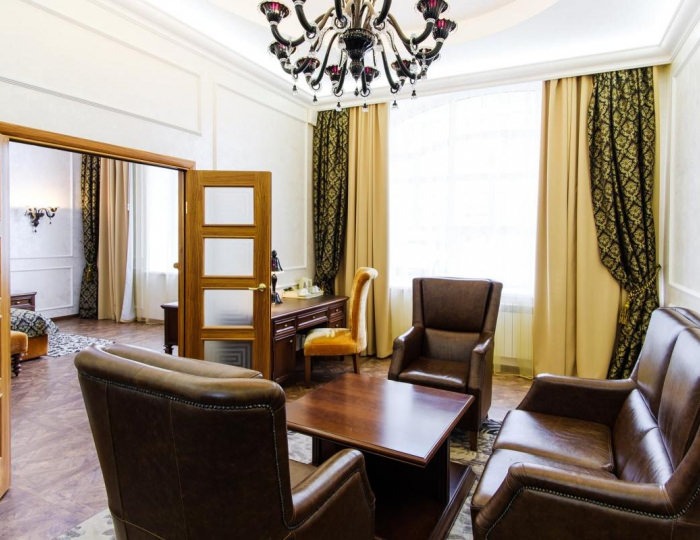 Номер люкс - Отель Grand Hotel / Гранд Отель Оренбург