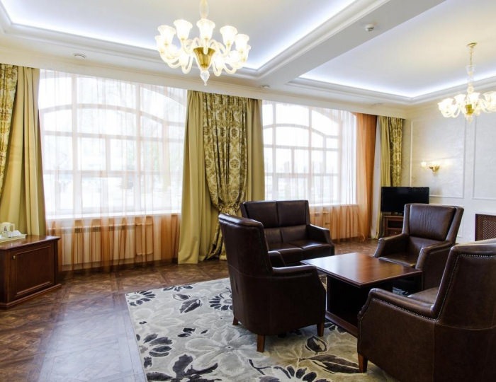Номер люкс бизнес - Отель Grand Hotel / Гранд Отель Оренбург