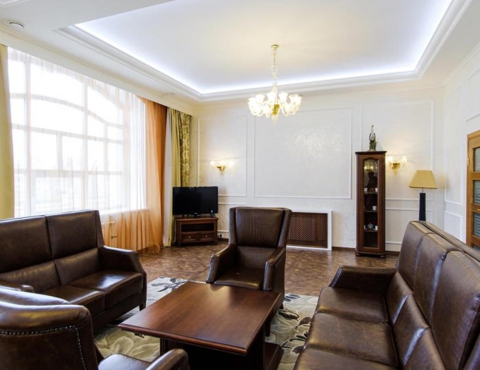 Номер люкс бизнес - Отель Grand Hotel / Гранд Отель Оренбург