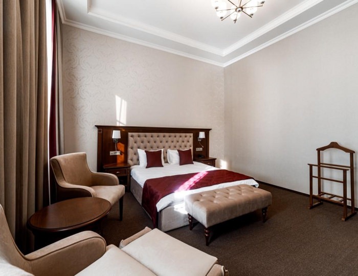 Номер комфорт улучшенный с 1 двуспальной кроватью - Отель Grand Hotel / Гранд Отель Оренбург