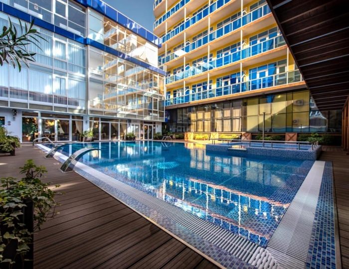 Отель «Атлант Люкс»