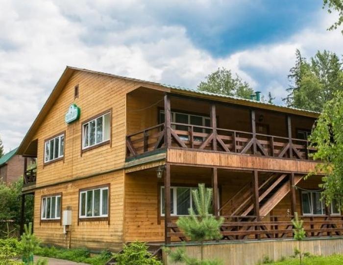 «Стандартный» номер в коттедже с отдельным входом - Парк-отель «Покровское» (бывш. «Царский лес»)