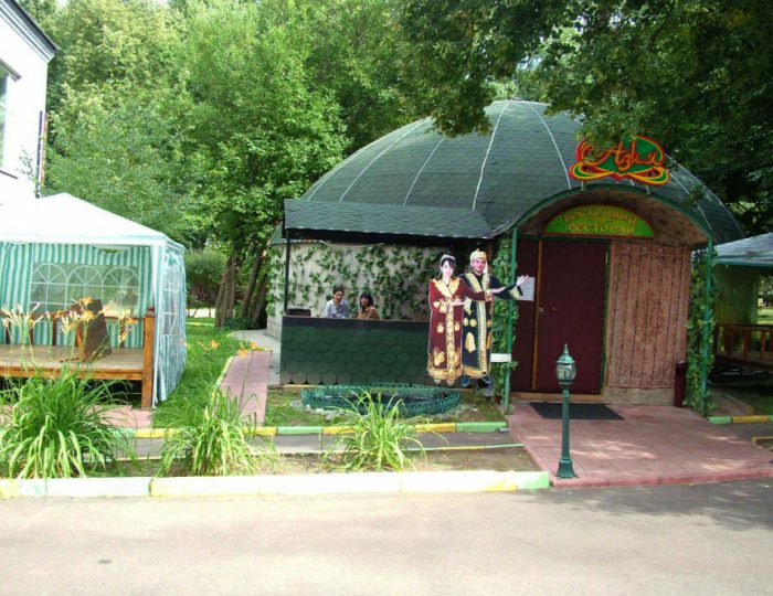 Чайхана «Азия» - Парк-отель «Покровское» (бывш. «Царский лес»)