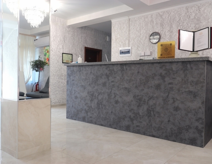 Отель «Омега плюс»