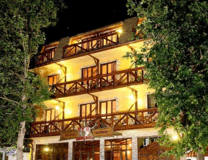 Отель «Три мушкетера» Анапа