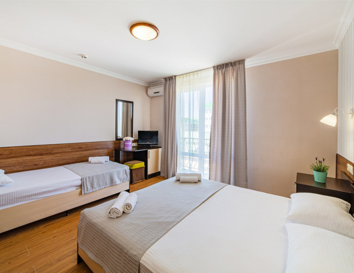 Комфорт Плюс - Отель «Марко Поло»