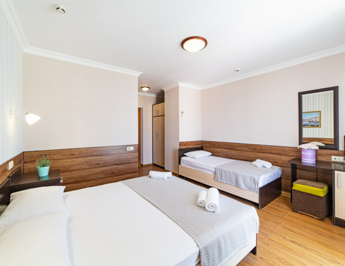 Комфорт Плюс - Отель «Марко Поло»