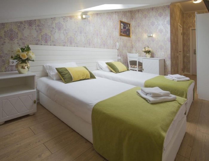 Стандартный номер в мансарде - Отель Grand Catherine Palace / Гранд Катарина Палас