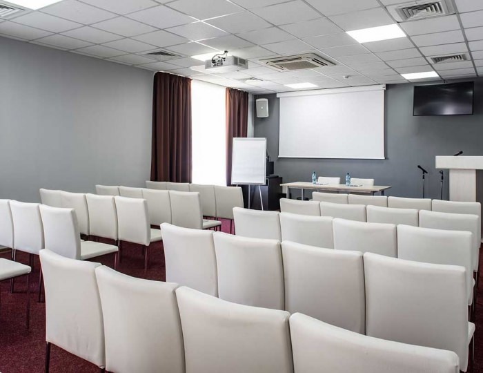 Зал «Сентябрь» - Спортивный квартал 17, город-отель «Бархатные сезоны»