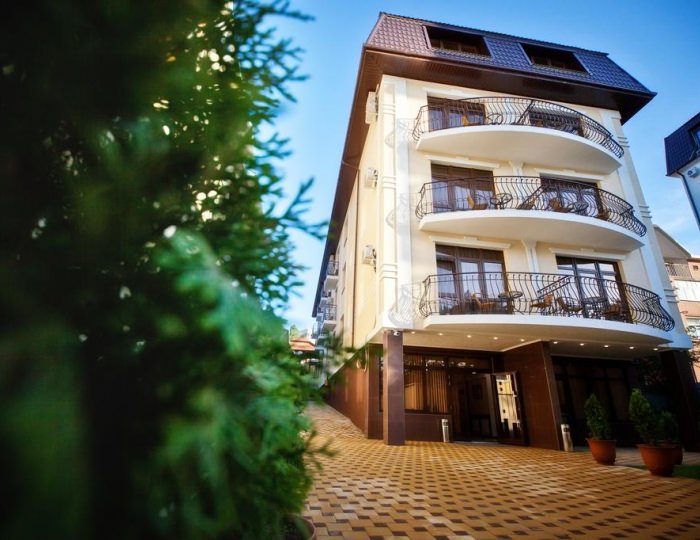 Отель «Фаворит» Геленджик