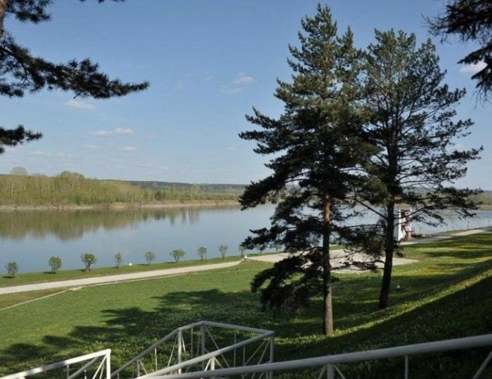 Отель «Притомье»