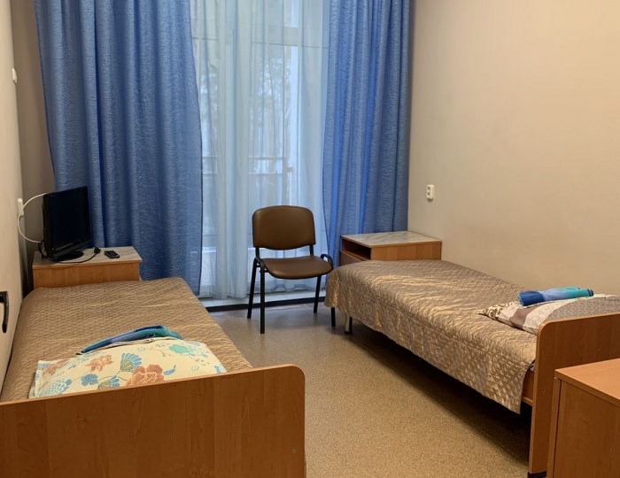 Стандарт 2-местный в блоке ПК корпус 2  с балконом (215/2, 315/2, 316/2) - Санаторий «Республиканская больница спелеолечения» Минская область