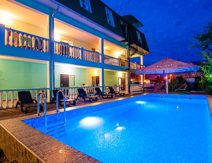 Гостиница «Максим» Новомихайловский