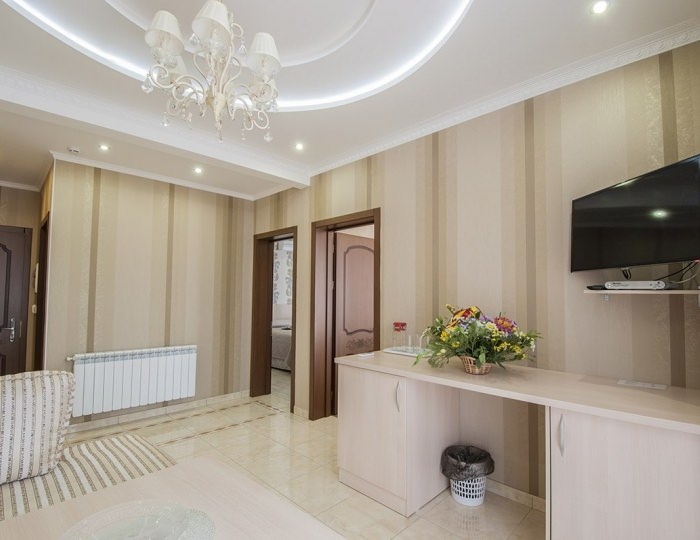 СЕМЕЙНЫЙ ЛЮКС 4-МЕСТНЫЙ - Бутик-отель «Ахиллеон Парк»