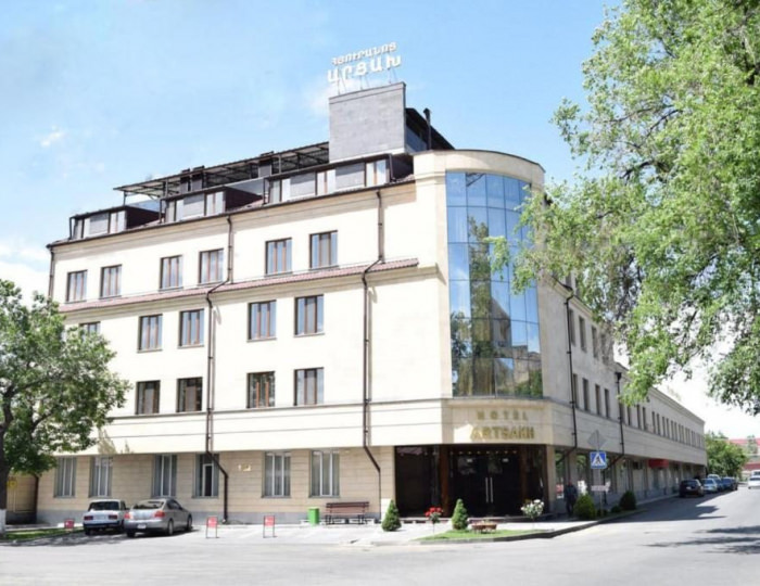 Отель Artsakh Hotel / Архац Ереван