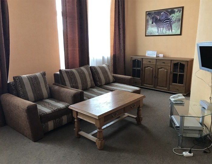 Люкс Комфорт двухкомнатный - Гостиничный комплекс «Сафари»