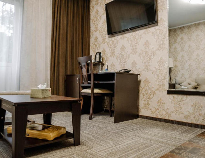 Номер люкс (с завтраком) - Гостевой дом «Ключотель»