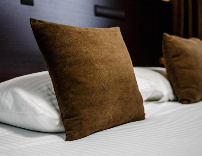 Номер улучшенный с 1 двуспальной кроватью (с завтраком) - Гостевой дом «Ключотель»