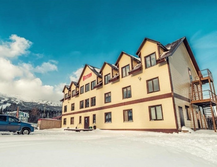 Отель Western Hotel / Вестерн Шерегеш