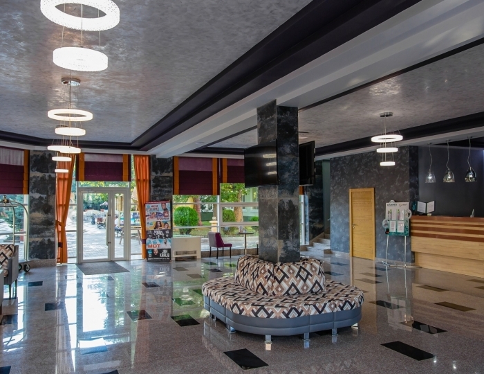 Отель Morea Family Resort & Spa / Мореа Фэмели Резорт и Спа