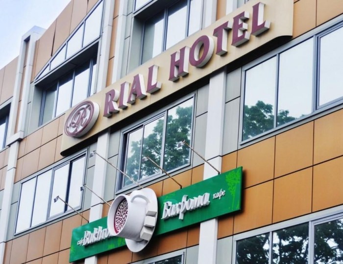 Отель Rial / Риал