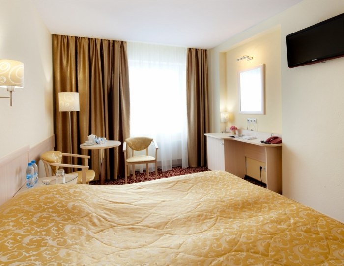 Первый класс с широкой кроватью - Гостиница «Измайлово Бета»