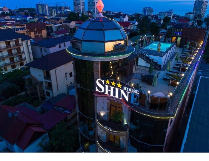Отель Shine House (Шайн Хаус)