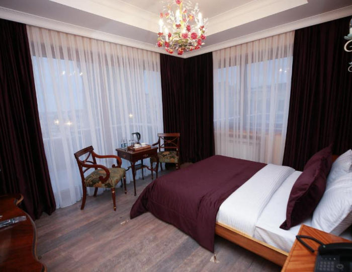 Lux 2-местный(с балконом) - Отель West Inn Hotel / Вест Инн Баку