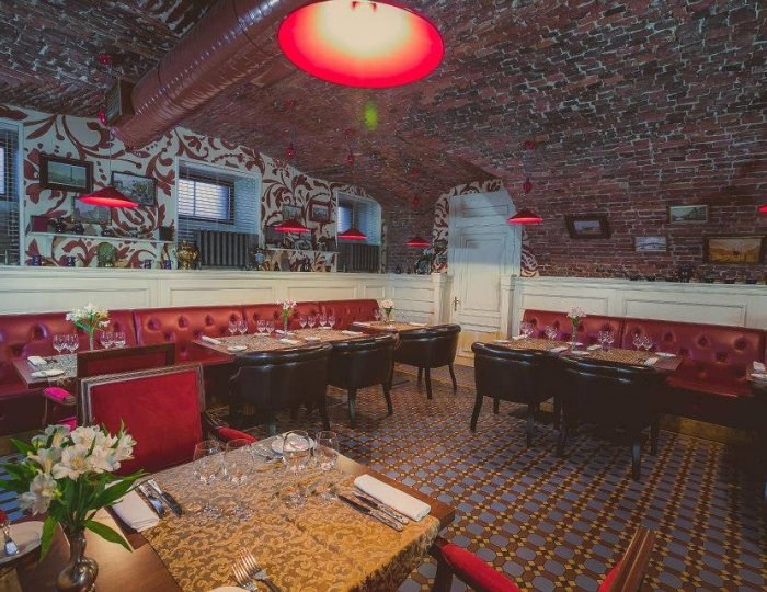 Рестораны и бары - Отель Trezini Palace Hotel / Дворец Трезини