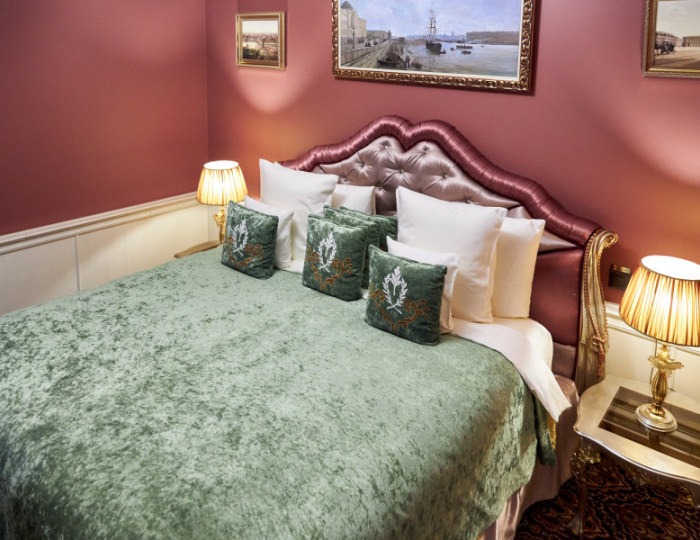 Люкс с видом во внутренний двор - Отель Trezini Palace Hotel / Дворец Трезини