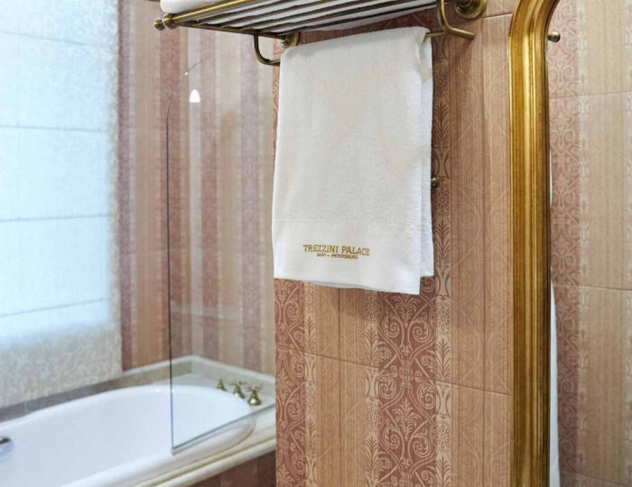 Люкс Королевский - Отель Trezini Palace Hotel / Дворец Трезини