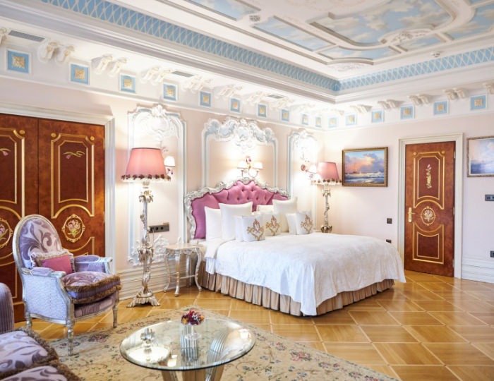 Полулюкс Делюкс с видом на Неву - Отель Trezini Palace Hotel / Дворец Трезини