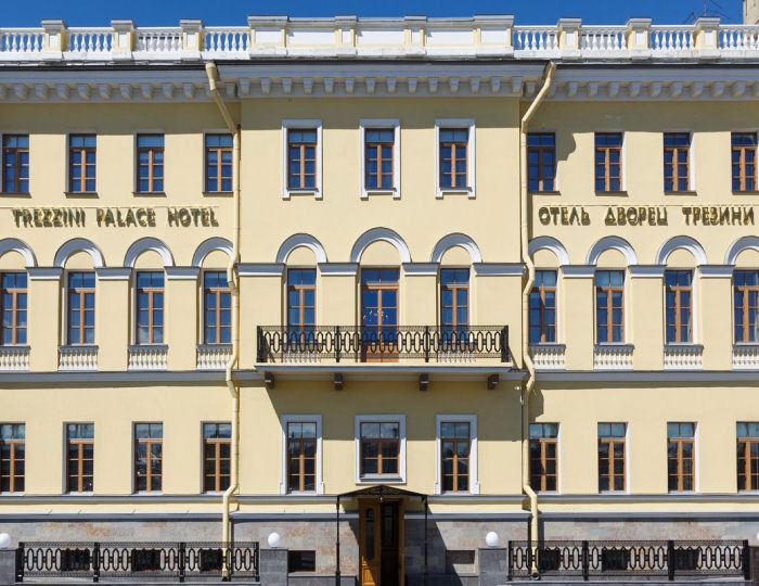 Отель Trezini Palace Hotel / Дворец Трезини