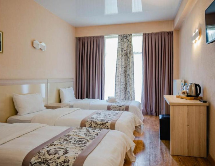 Standart TRPL - Отель Gudauri Inn Hotel / Гудаури Инн