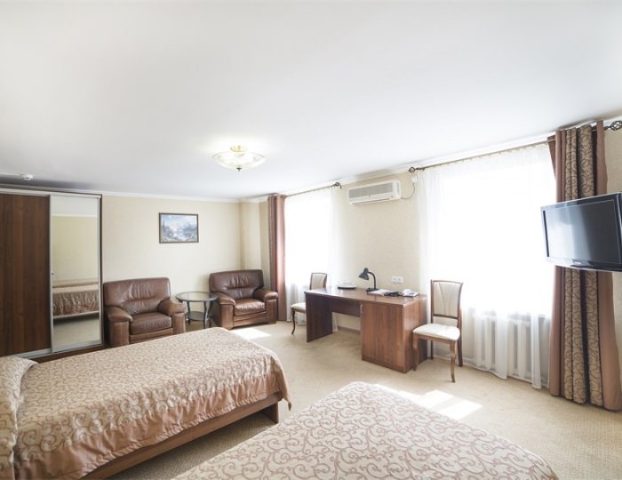 Джуниор сьюит двухместный - Гостиница «Октябрьская» Самара