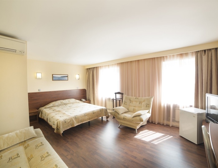 Джуниор сьюит двухместный - Гостиница «Октябрьская» Самара