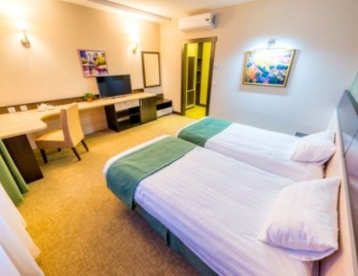 Стандарт - Reston Hotel & Spa / Рестон Отель и Спа