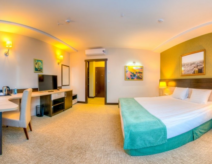 Стандарт - Reston Hotel & Spa / Рестон Отель и Спа