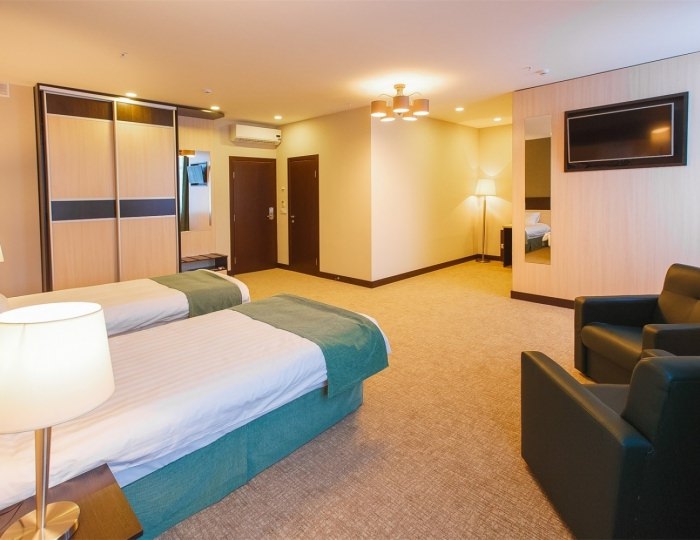 Полулюкс - Reston Hotel & Spa / Рестон Отель и Спа
