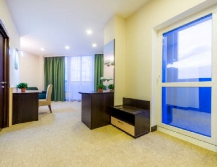 Люкс - Reston Hotel & Spa / Рестон Отель и Спа