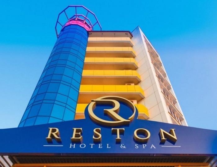Reston Hotel & Spa / Рестон Отель и Спа