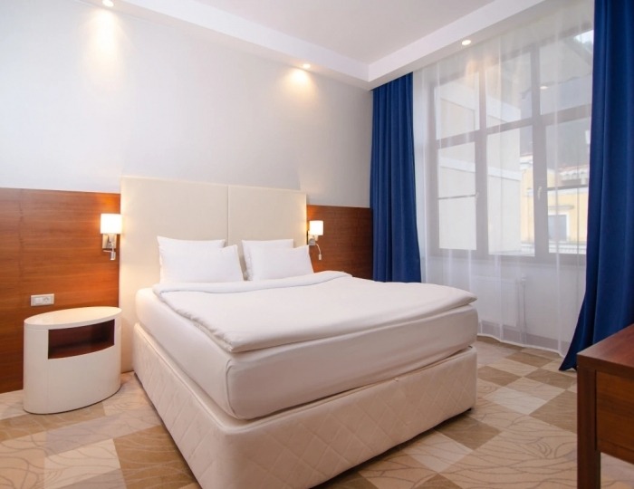Люкс с одной большой кроватью - Отель Novotel Fit Krasnaya Polyana / Новотель Фит Красная Поляна