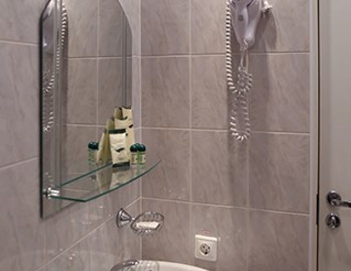 Однокомнатный одноместный 3 категории - Гостиница «Волна» Самара