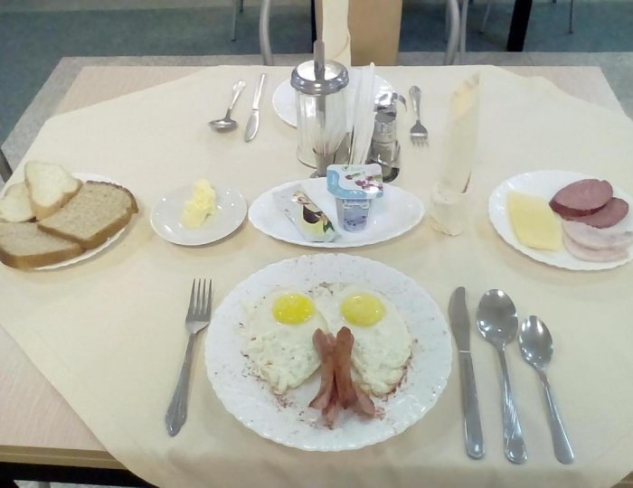 Рестораны и бары - Гостиница «Волна» Самара