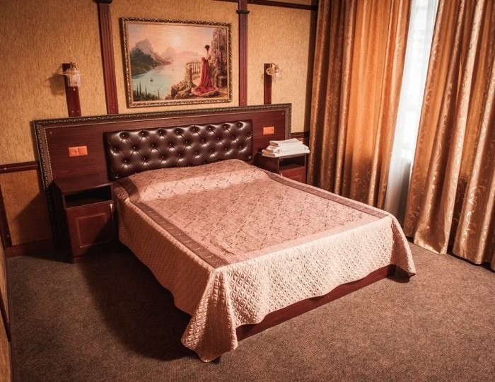 Комфорт + односпальная кровать и диван - Гостиничный комплекс «Старый Ростов»